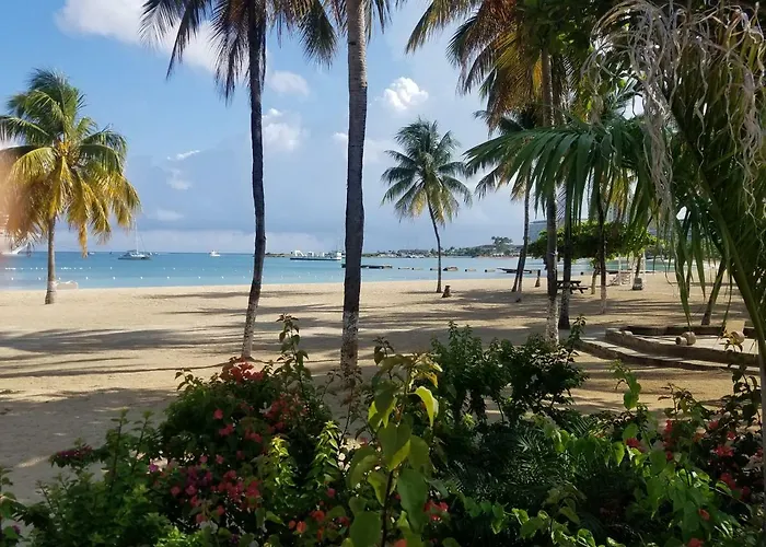 Rosi Ocean Hotel Ocho Rios
